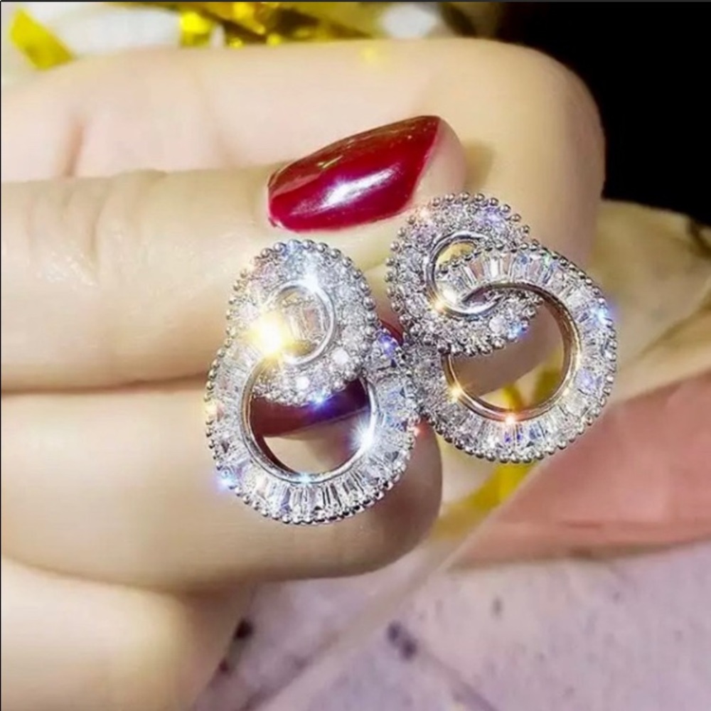 925 STERLING SILVER ROUND ZIRCONIA STUD EARRINGS